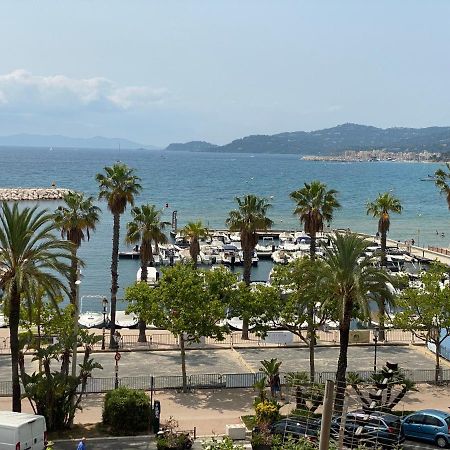 T2 Coquet Le Lavandou Plein Centre Vue Mer Exceptionnelle. Apartment ภายนอก รูปภาพ